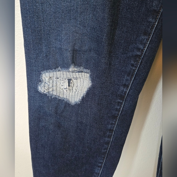 Joe's Jeans Distressed Straight Leg Jeans Size 25 - Picture 4 of 6